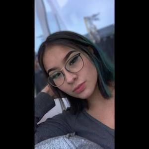 Meet your Posher, Justine